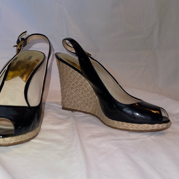 Michael Kors black patent peep toe espadrille wedges - Picture 2 of 3